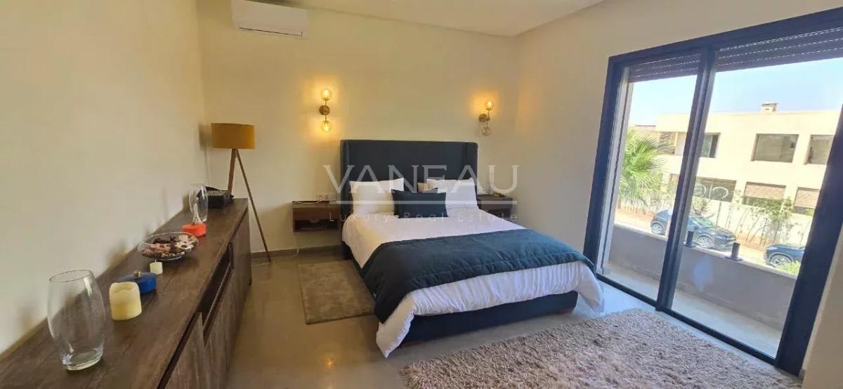 Villa contemporaine à vendre sur Golf