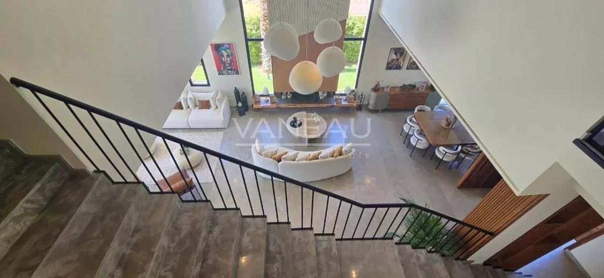 Villa contemporaine à vendre sur Golf