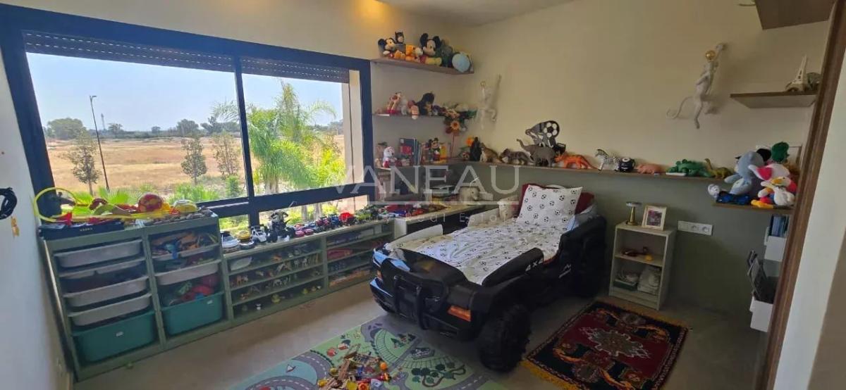 Villa contemporaine à vendre sur Golf