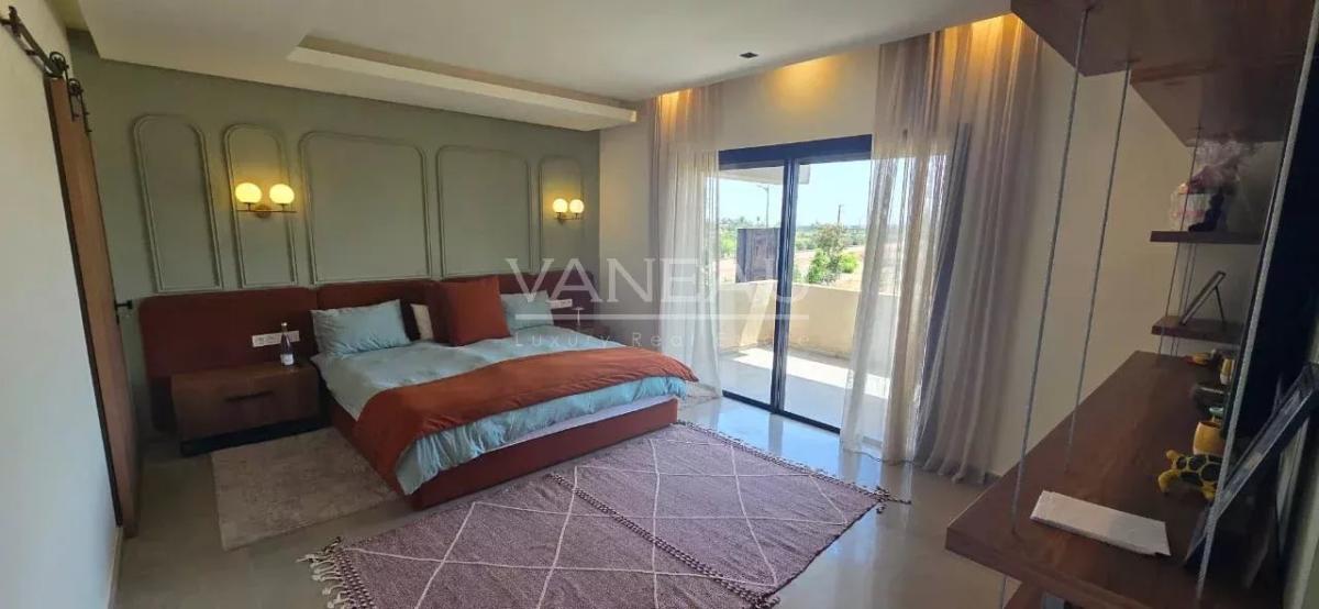 Villa contemporaine à vendre sur Golf