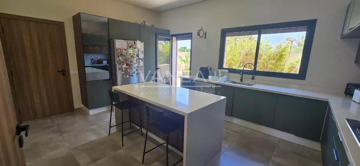 Villa contemporaine à vendre sur Golf