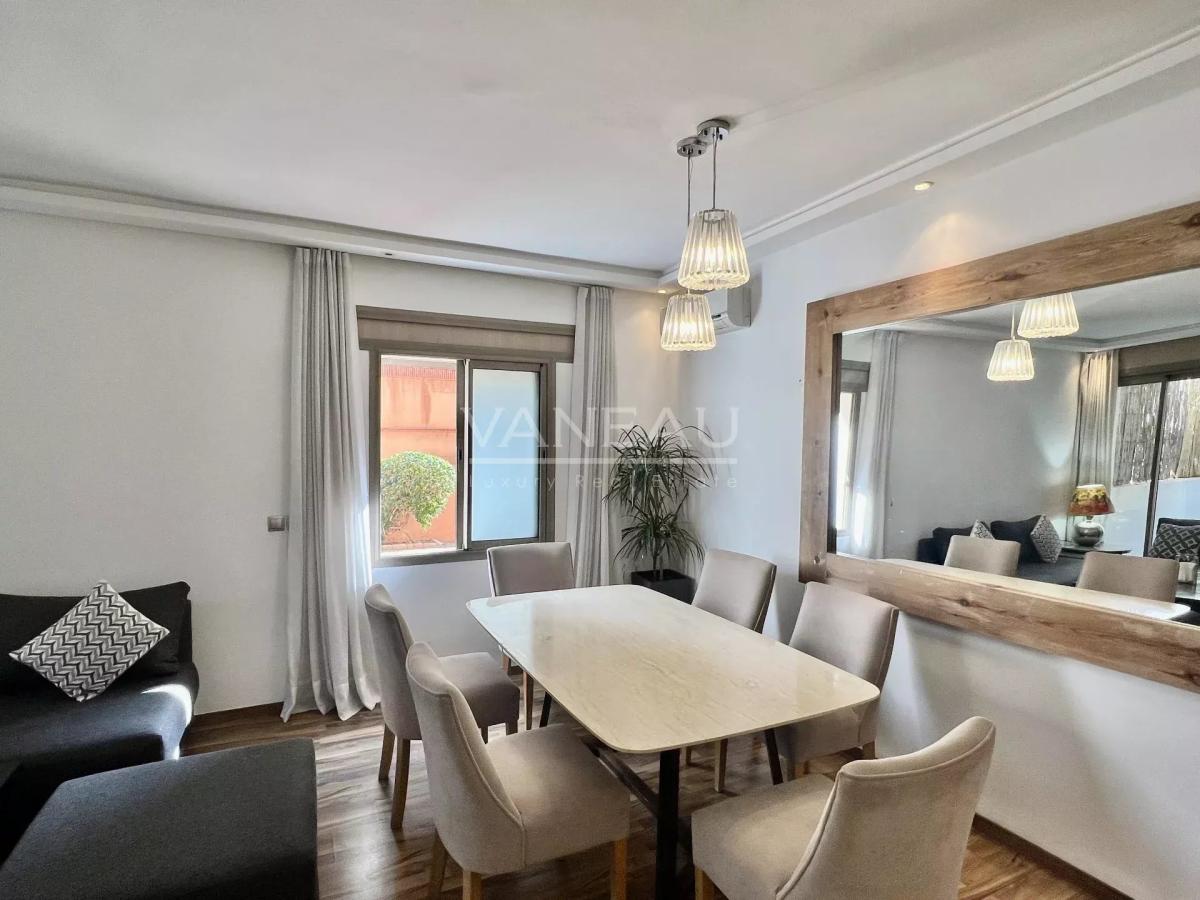 APPARTEMENT REZ DE JARDIN À LOUER AU COEUR DE L'HIVERNAGE