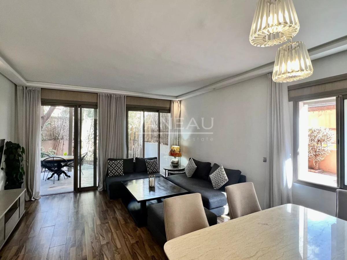 APPARTEMENT REZ DE JARDIN À LOUER AU COEUR DE L'HIVERNAGE