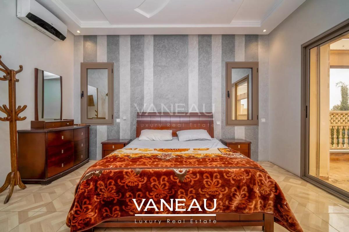 *** Villa de 505 m² sur golf prestigieux ***