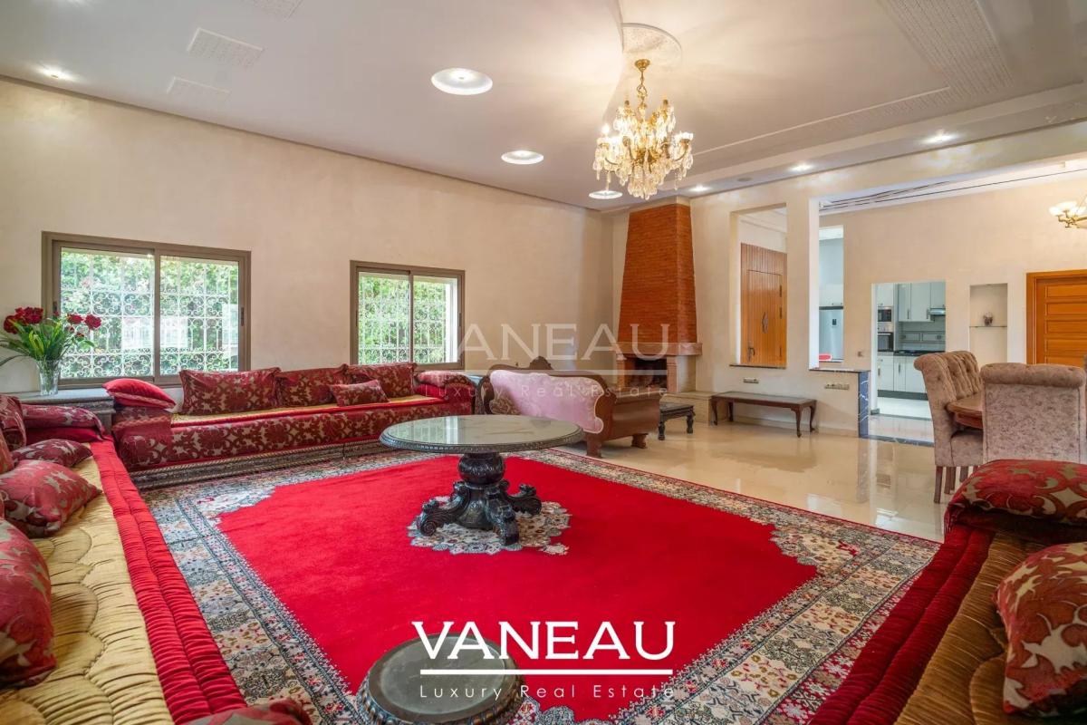 *** Villa de 505 m² sur golf prestigieux ***