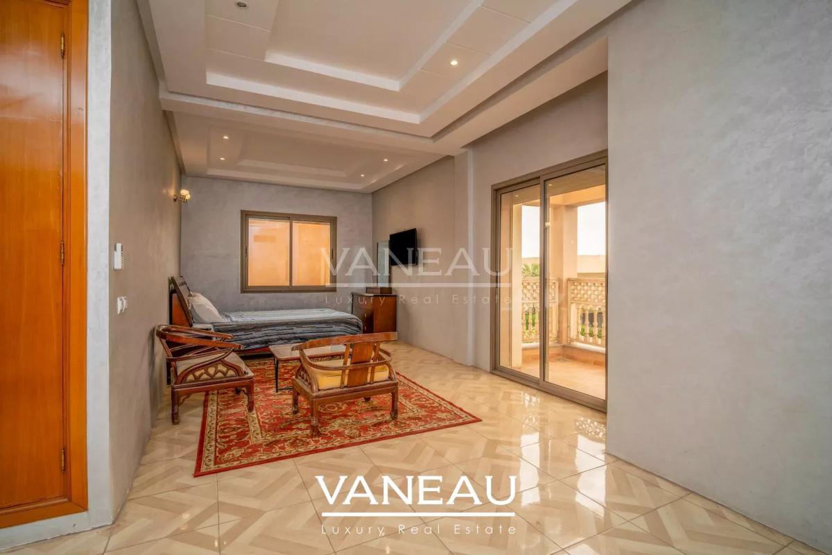 *** Villa de 505 m² sur golf prestigieux ***