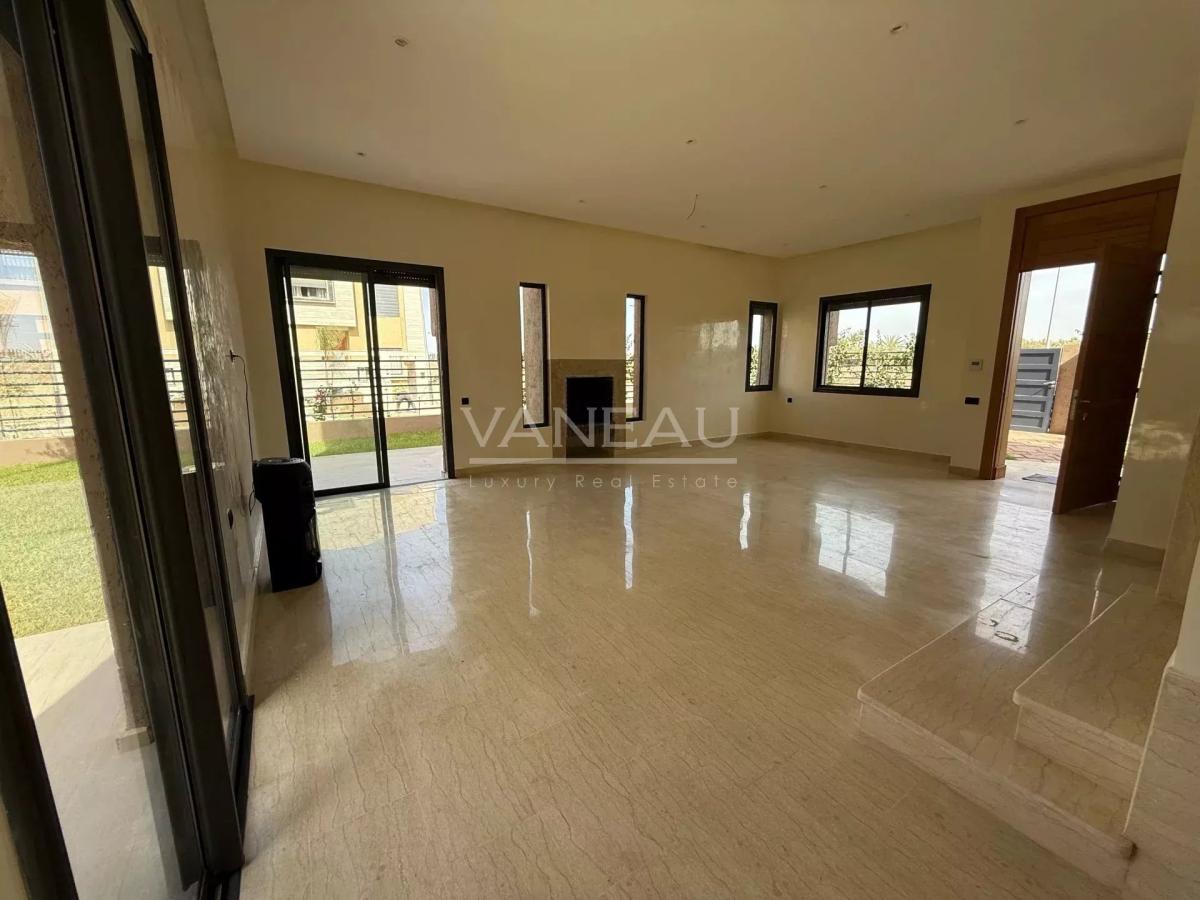 Villa d'angle de 188m2 situé à Targa