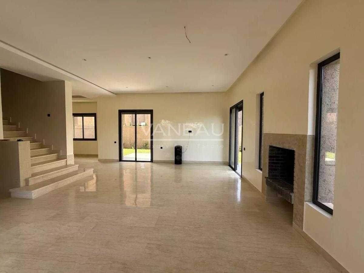 Villa d'angle de 188m2 situé à Targa