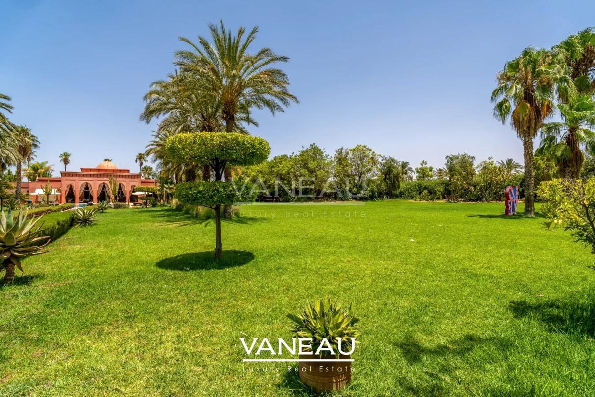 ***Villa au style Baroque vénitien****