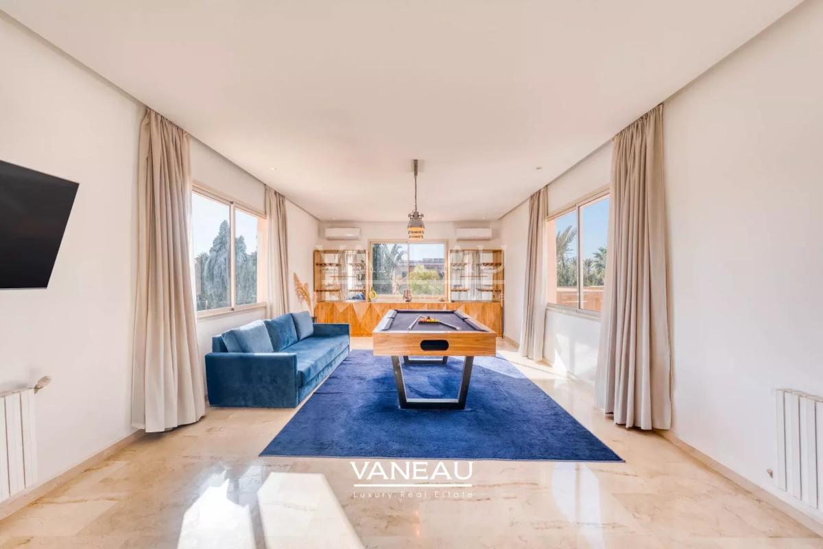 Sompteuse villa nichée au coeur de la Palmeraie