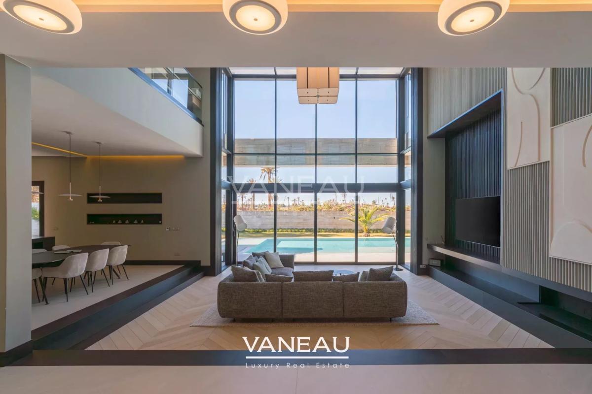 Villa neuve contemporaine a proximité de golfs prestigieux