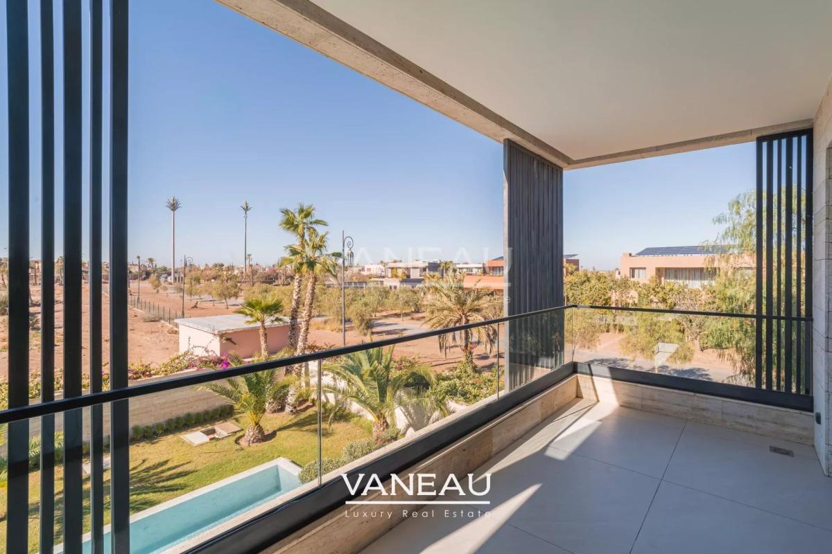 Villa neuve contemporaine a proximité de golfs prestigieux