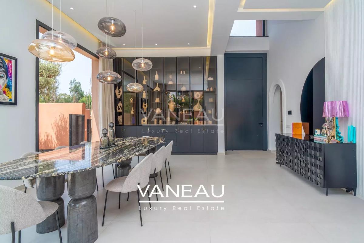 ***Luxueuse villa sur domaine golfique***