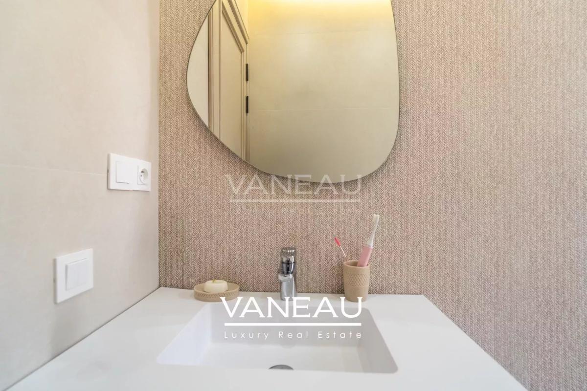 ***Luxueuse villa sur domaine golfique***