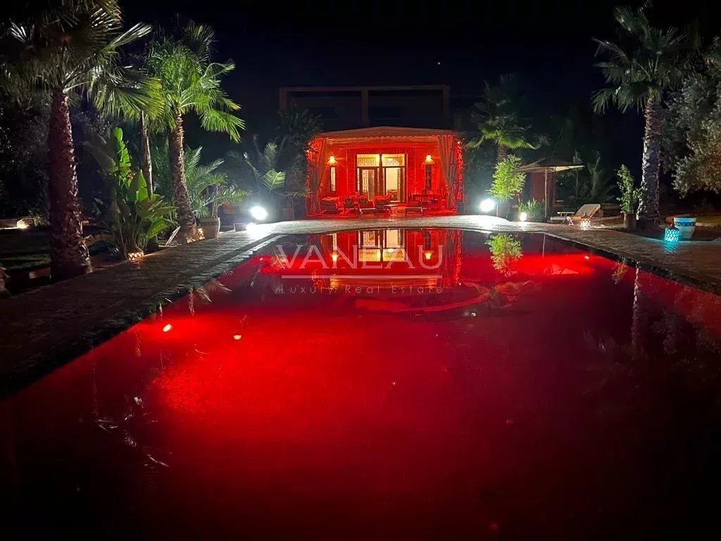 Un havre de paix au pied de l'Atlas sur 1 hectare avec VNA