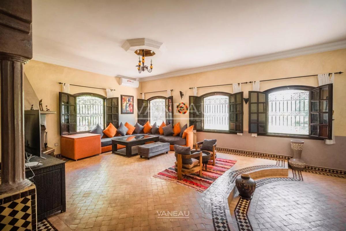 Un havre de paix au pied de l'Atlas sur 1 hectare avec VNA