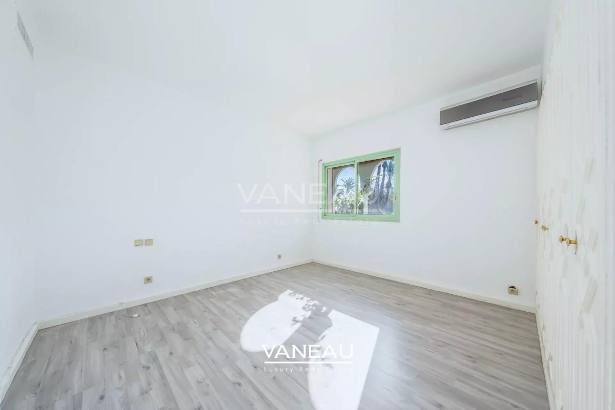 Grand appartement en duplex de trois chambres à la Palmeraie