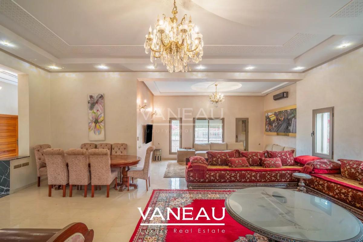 *** Villa de 505 m² sur golf prestigieux ***