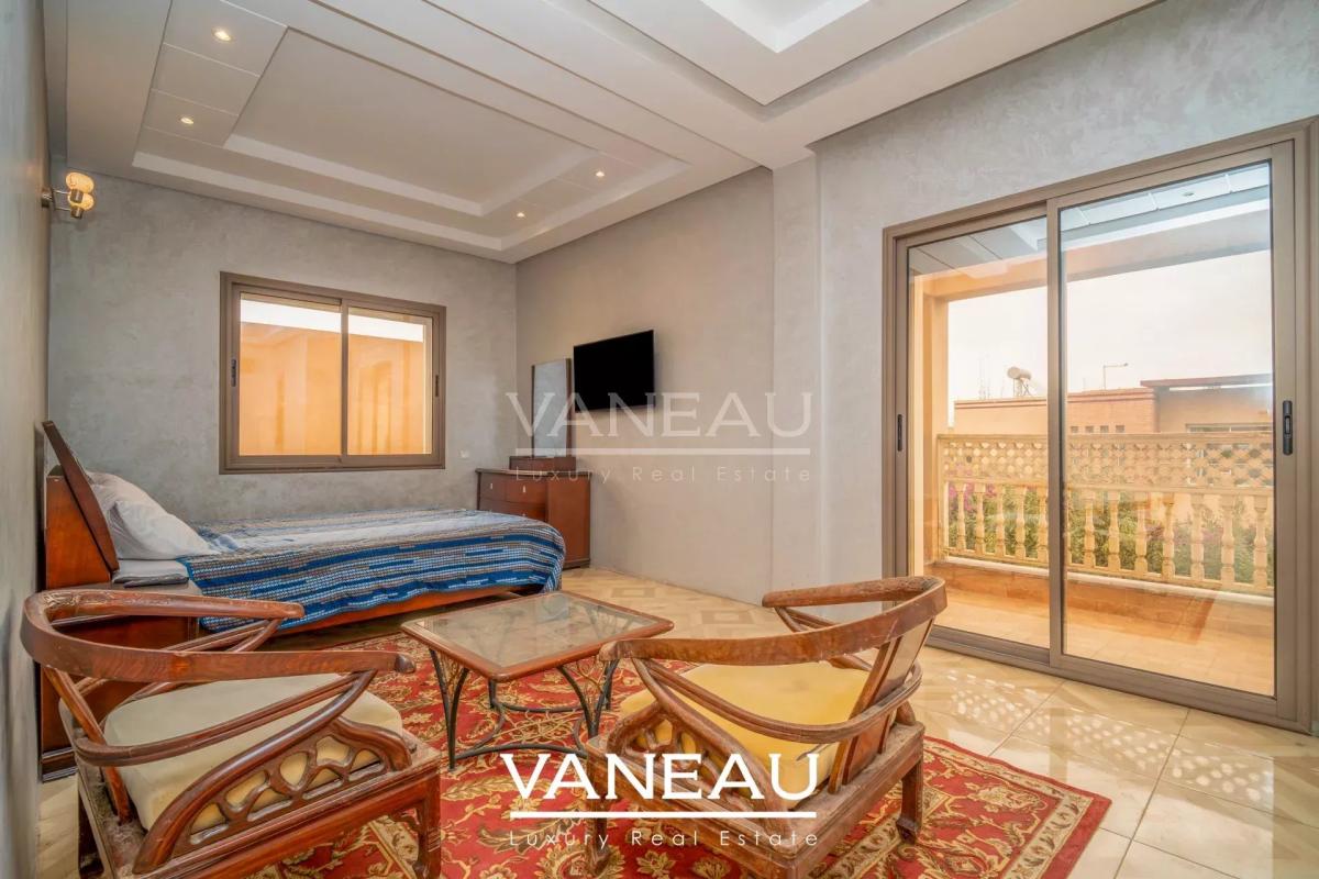 *** Villa de 505 m² sur golf prestigieux ***