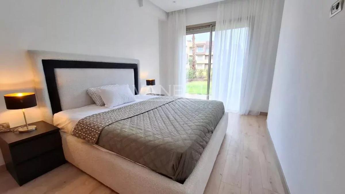 Superbe appartement 2 chambres avec jardin privatif de 100m² en 