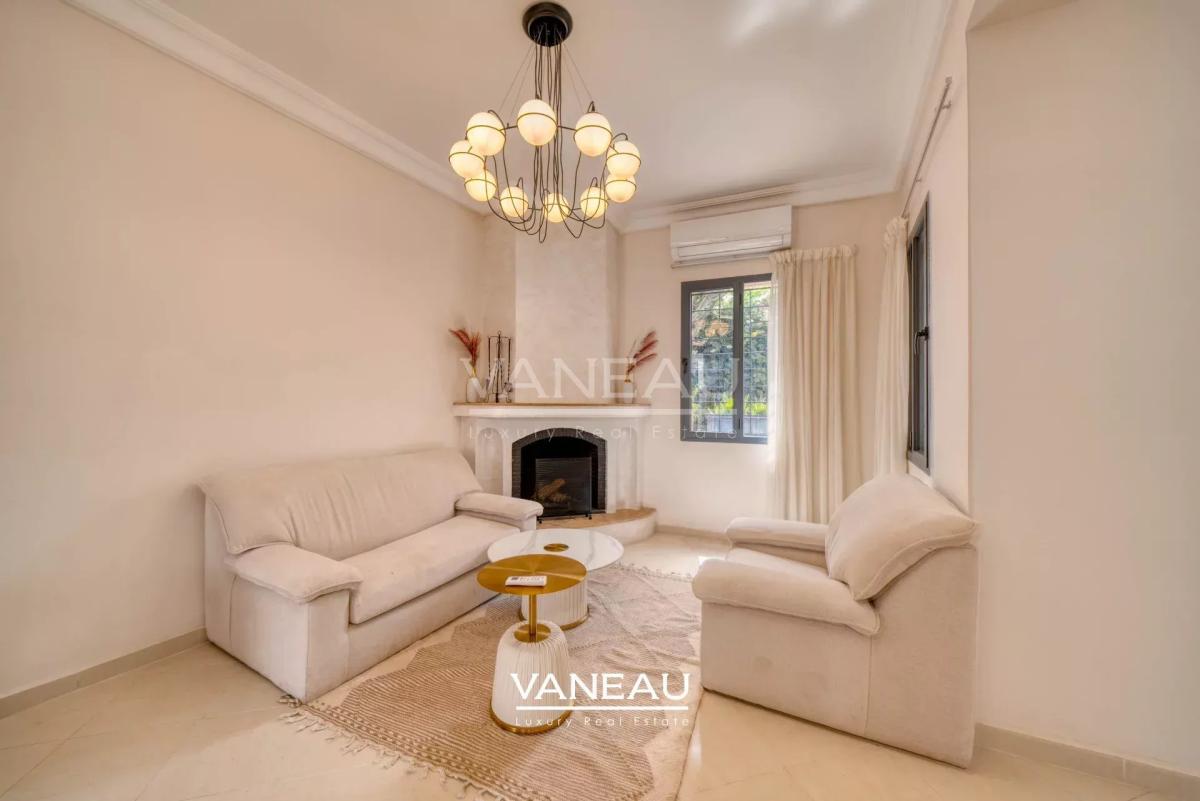**À Vendre : Maison de ville de 400 m² à Marrakech**