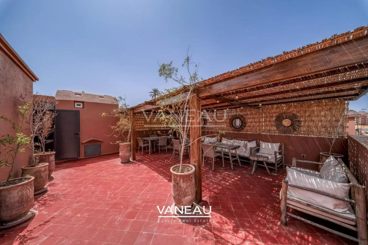 **À Vendre : Maison de ville de 400 m² à Marrakech**