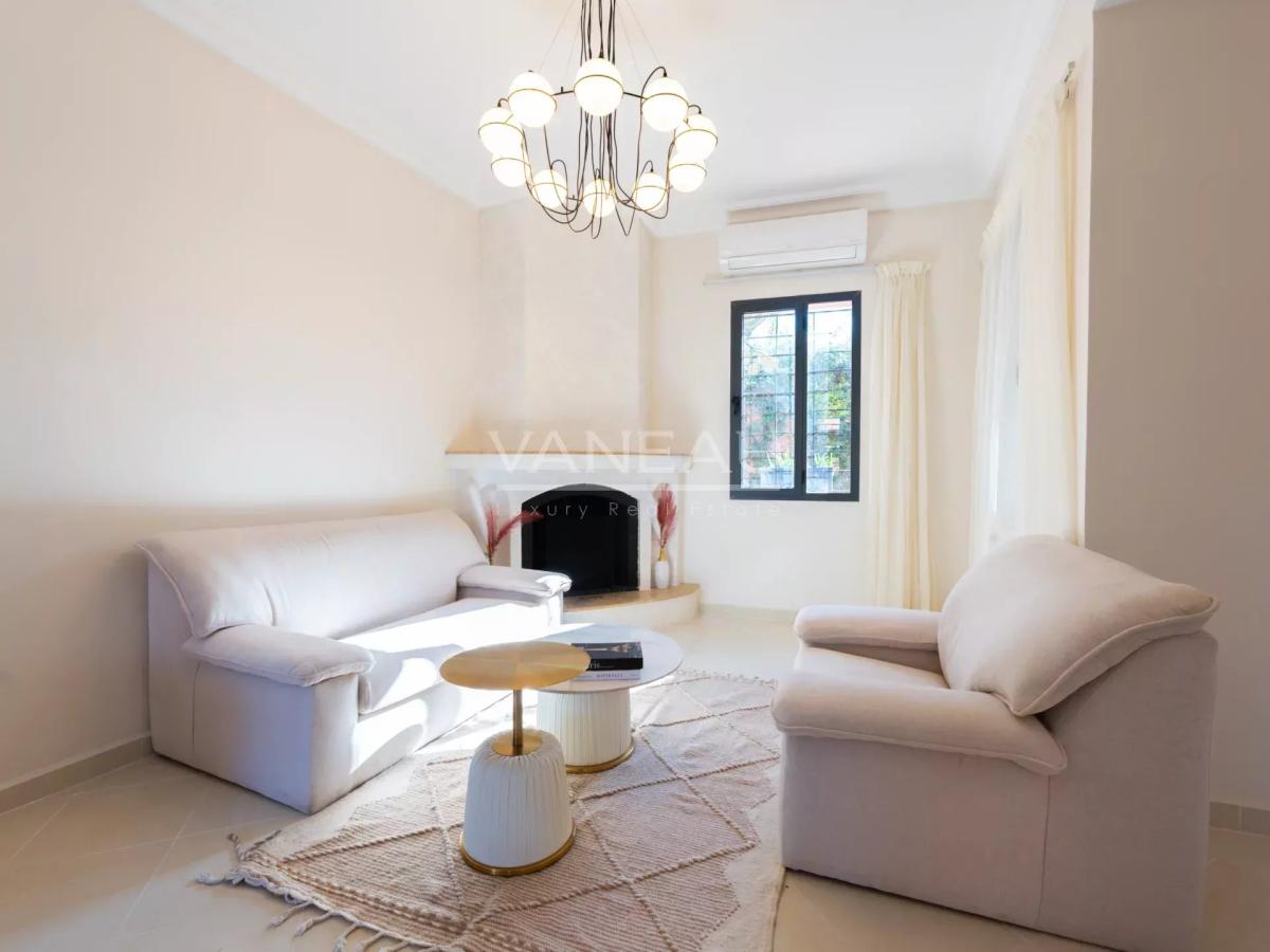 **À Vendre : Maison de ville de 400 m² à Marrakech**