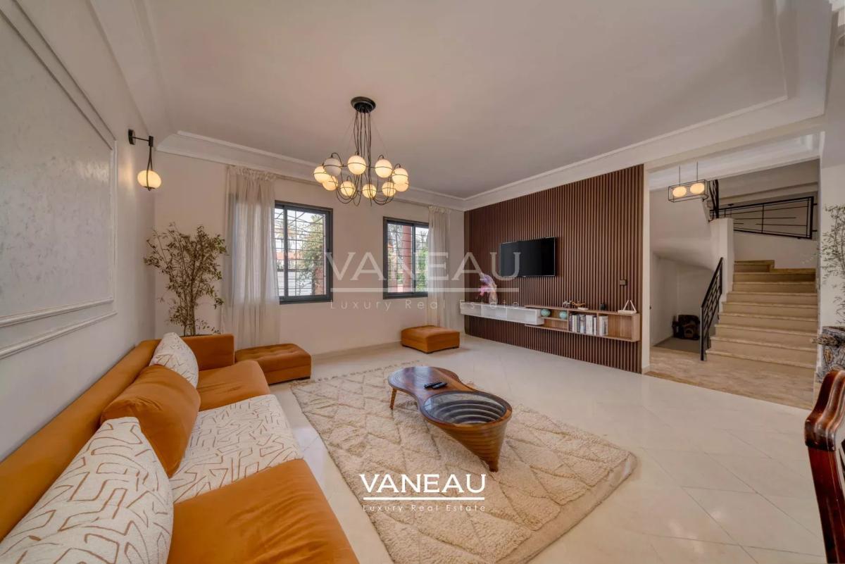 **À Vendre : Maison de ville de 400 m² à Marrakech**