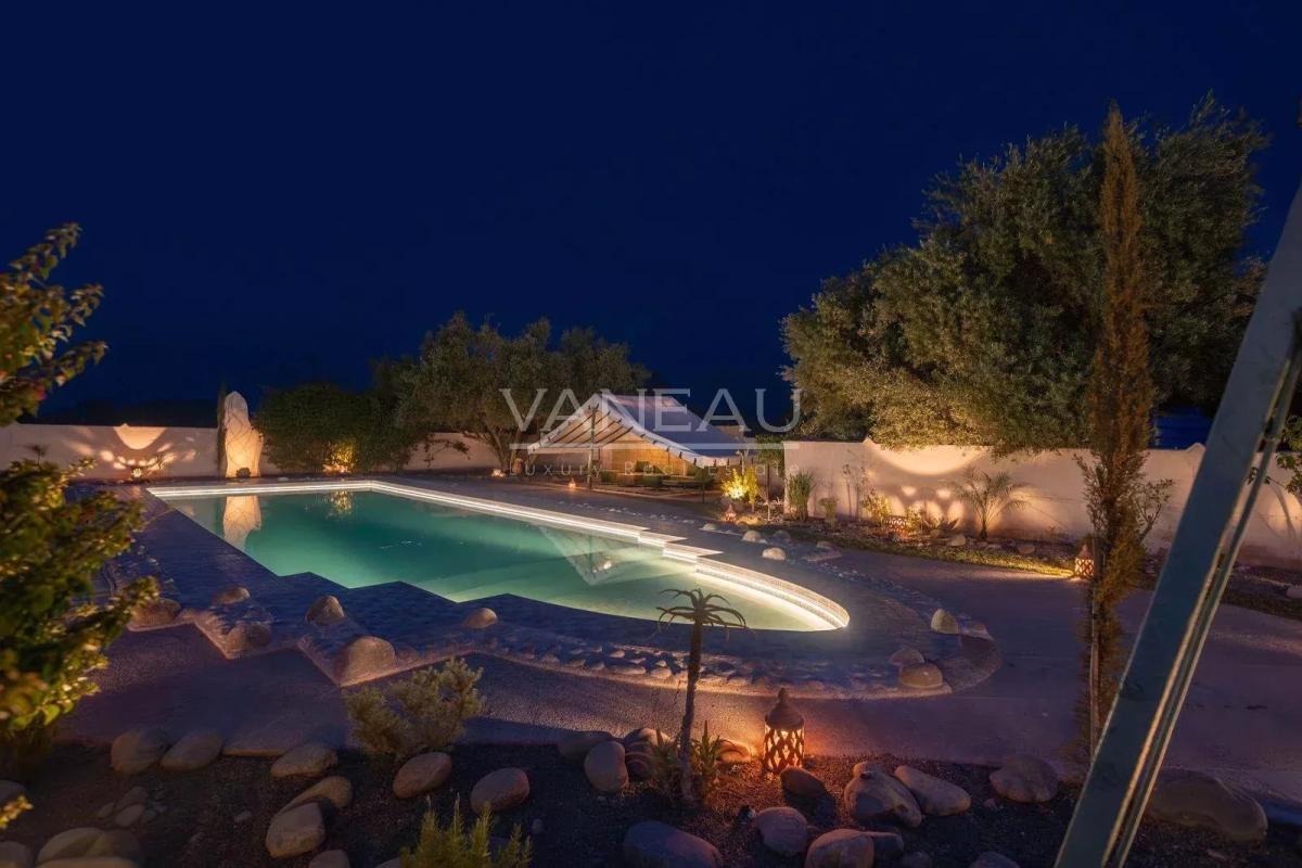 Un havre de paix au pied de l'Atlas sur 2 hectare avec VNA