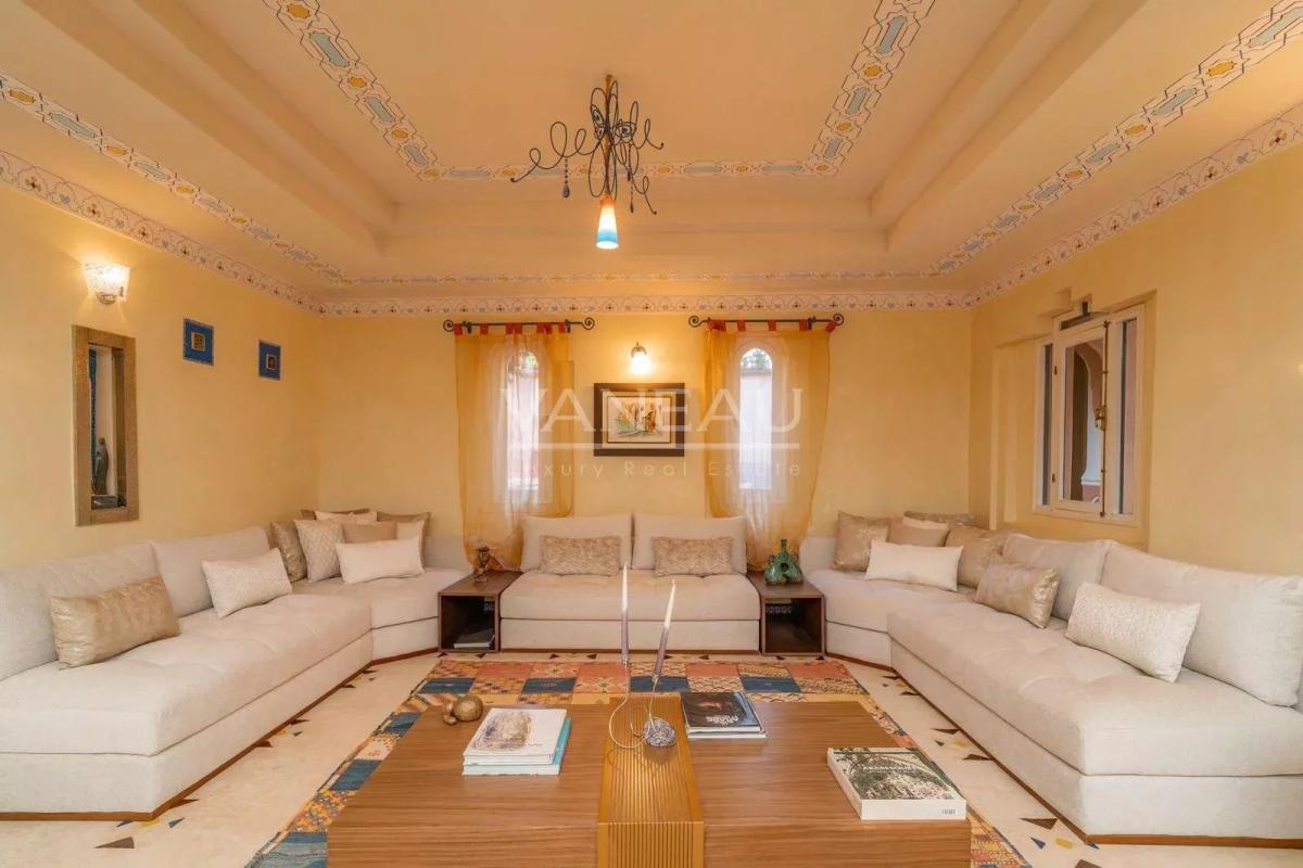 Un havre de paix au pied de l'Atlas sur 2 hectare avec VNA