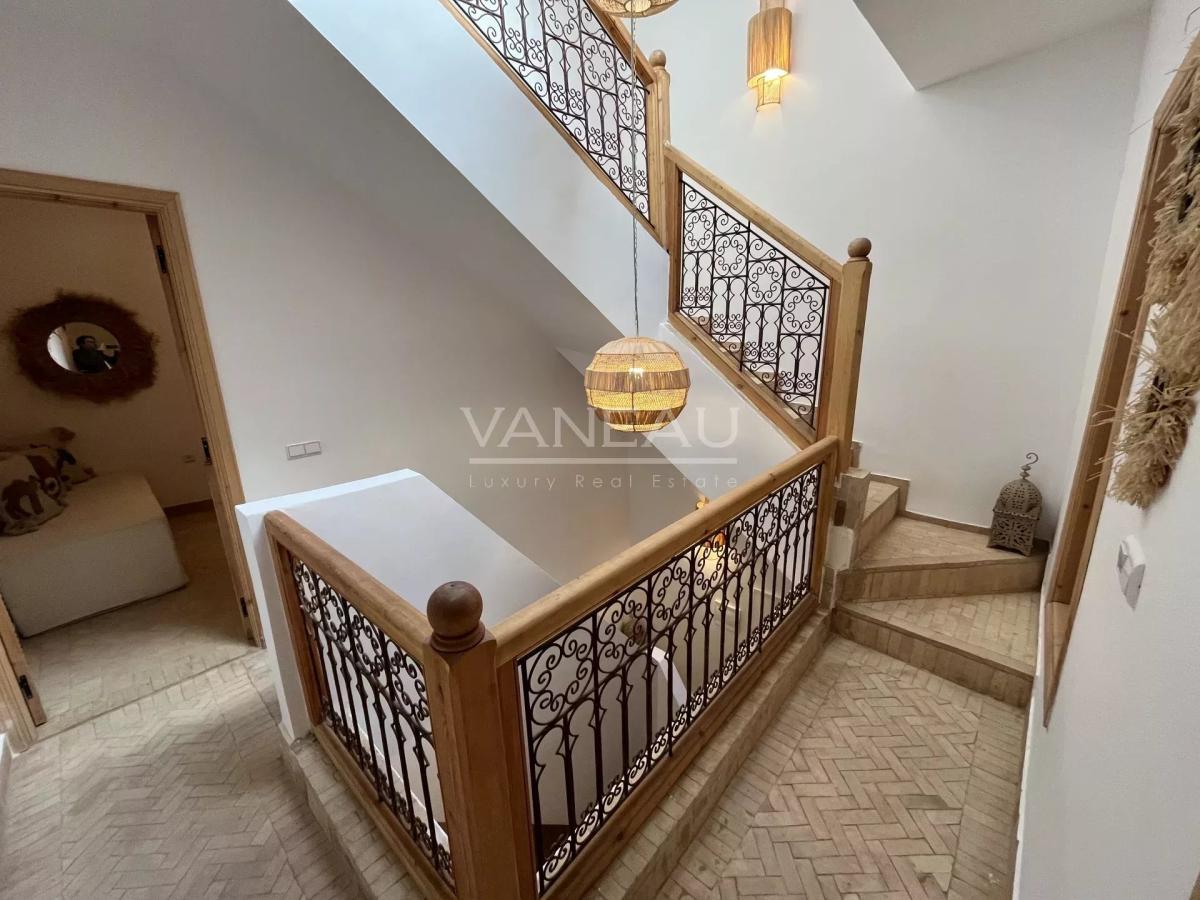 Joli petit riad de trois chambres Riad Larousse