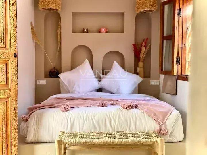 Riad 5 chambres avec basin à la Kasbah vue l' Atlas