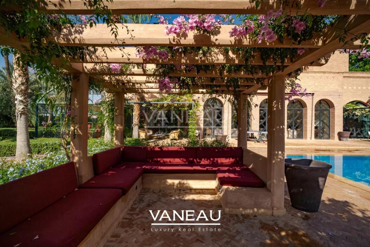 Harmonieux mélange d'une Villa et d'un Riad