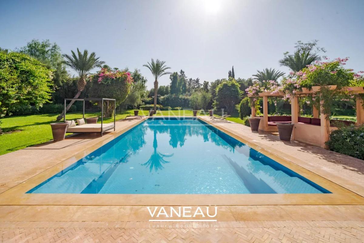 Harmonieux mélange d'une Villa et d'un Riad