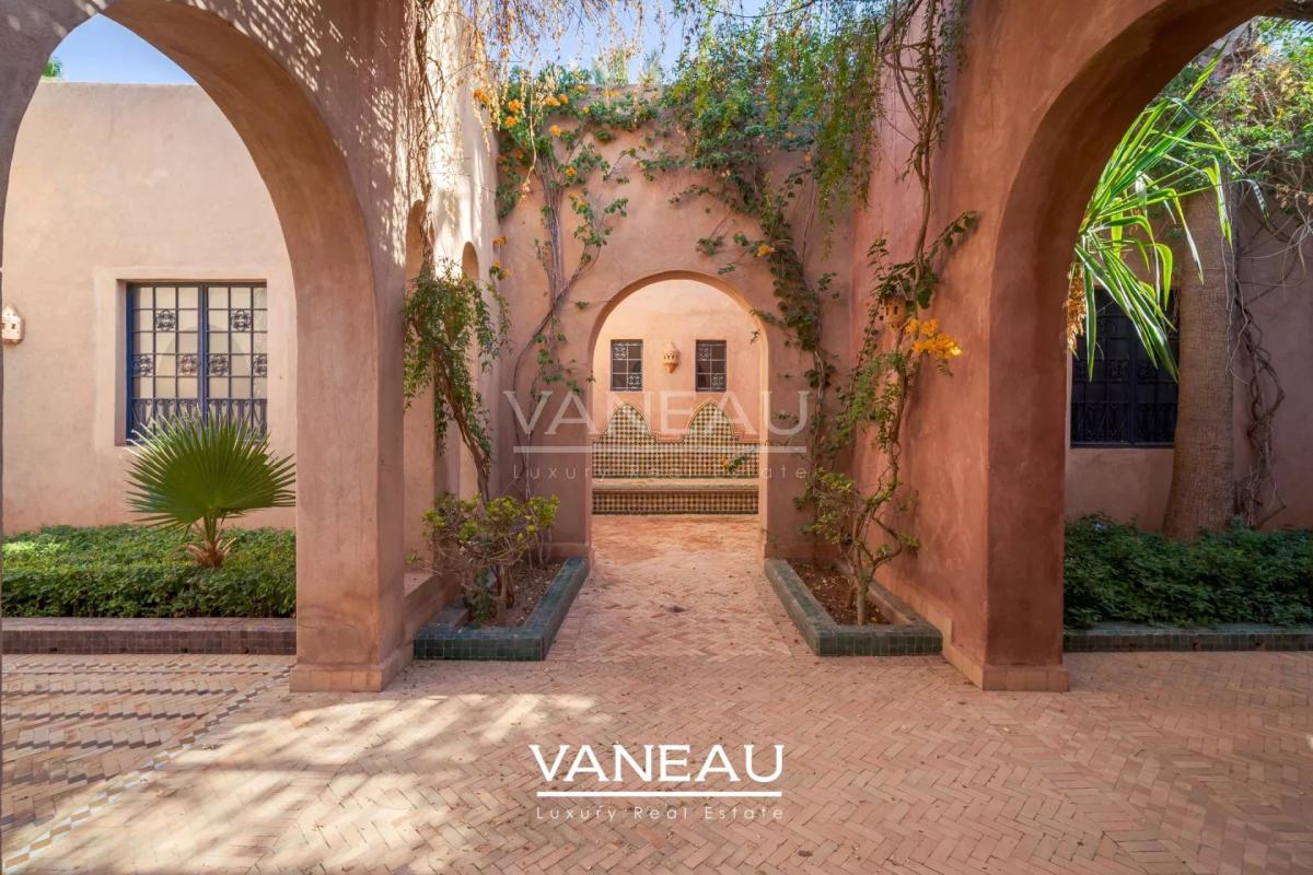 Harmonieux mélange d'une Villa et d'un Riad