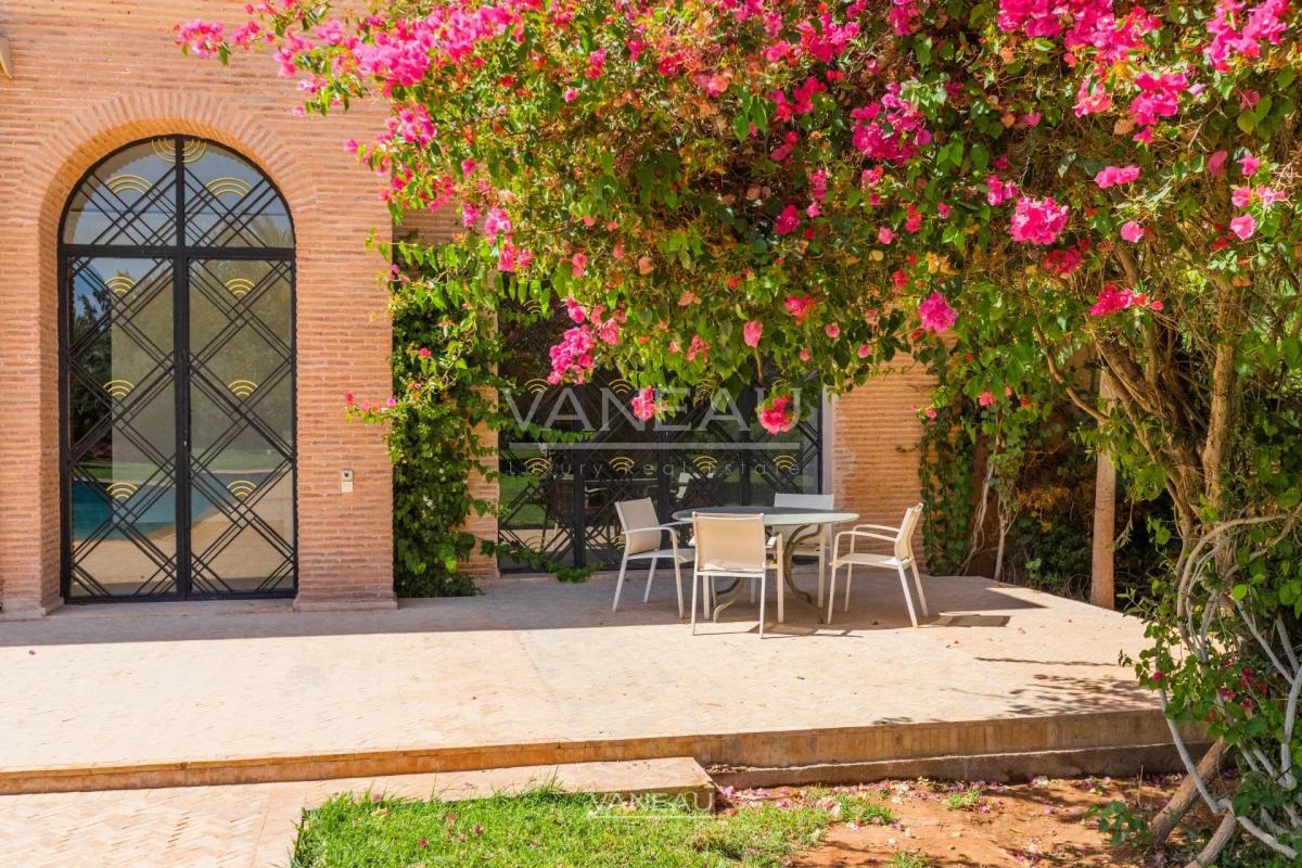 Harmonieux mélange d'une Villa et d'un Riad