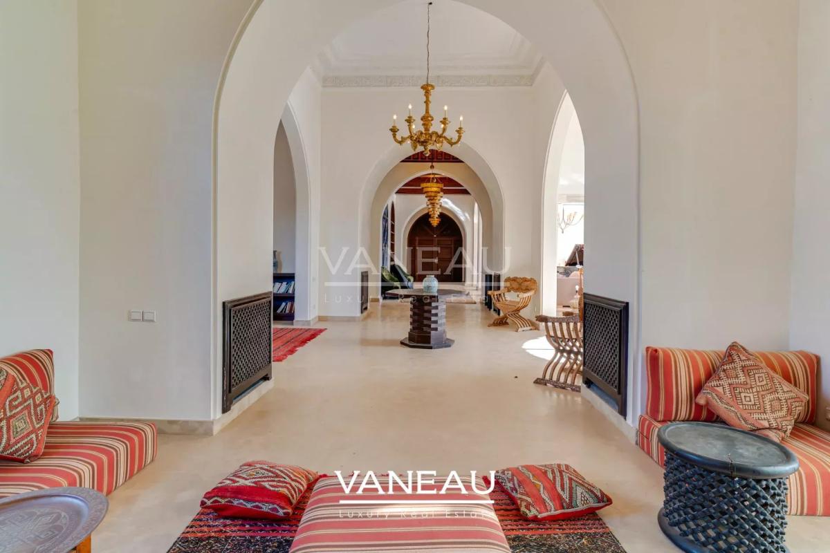 Harmonieux mélange d'une Villa et d'un Riad