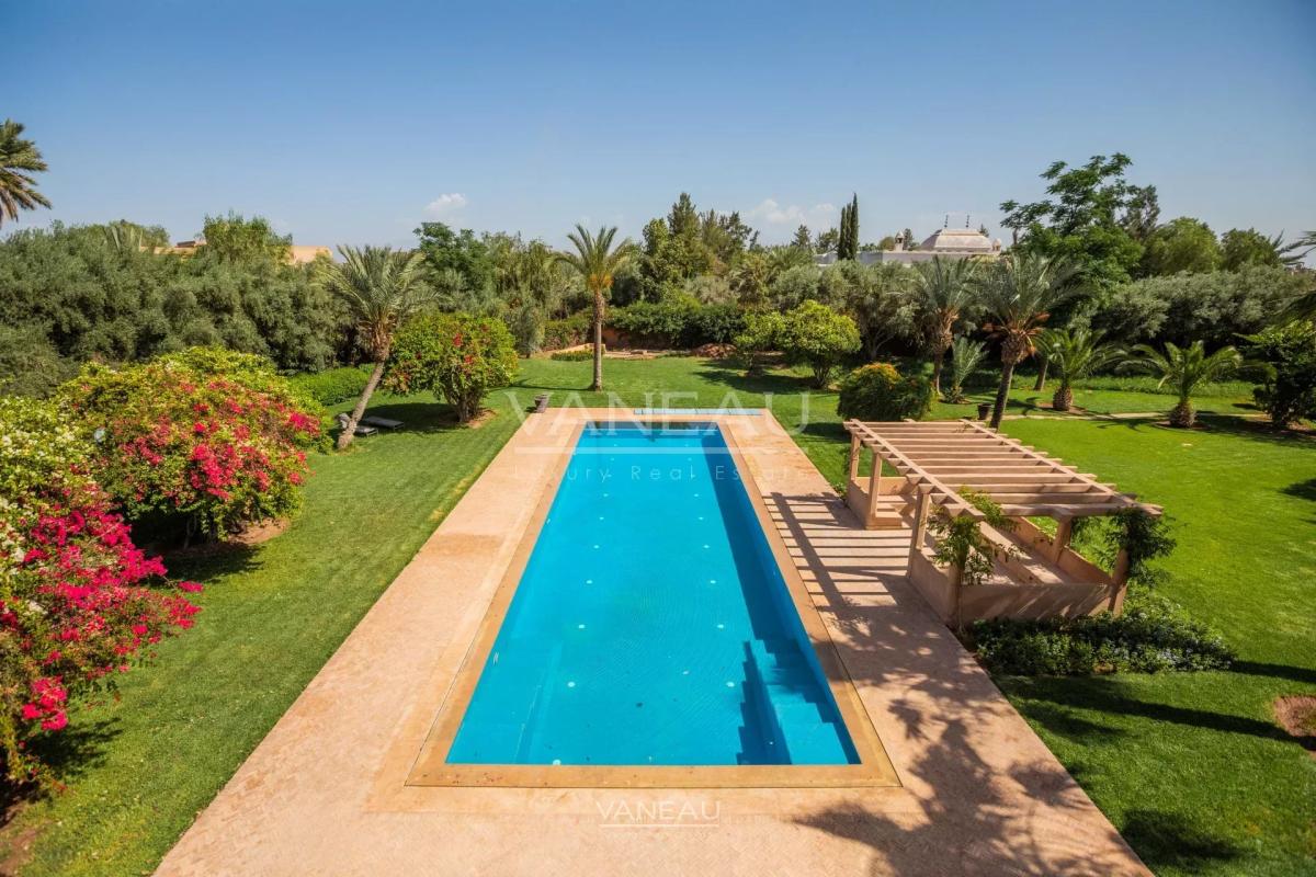 Harmonieux mélange d'une Villa et d'un Riad