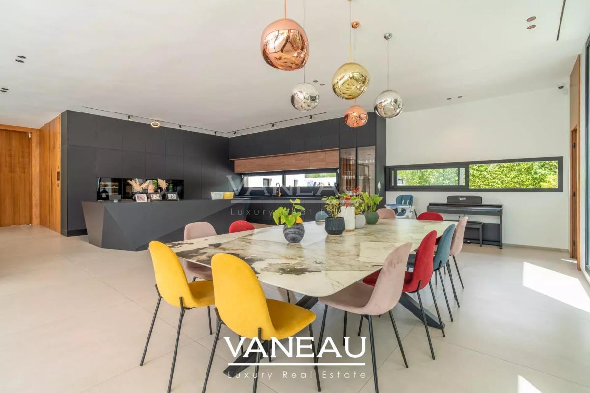 Villa Contemporaine d’Architecte et Domotique Intégrée