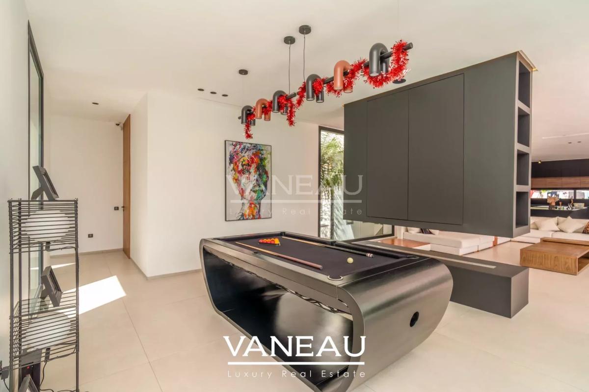 Villa Contemporaine d’Architecte et Domotique Intégrée