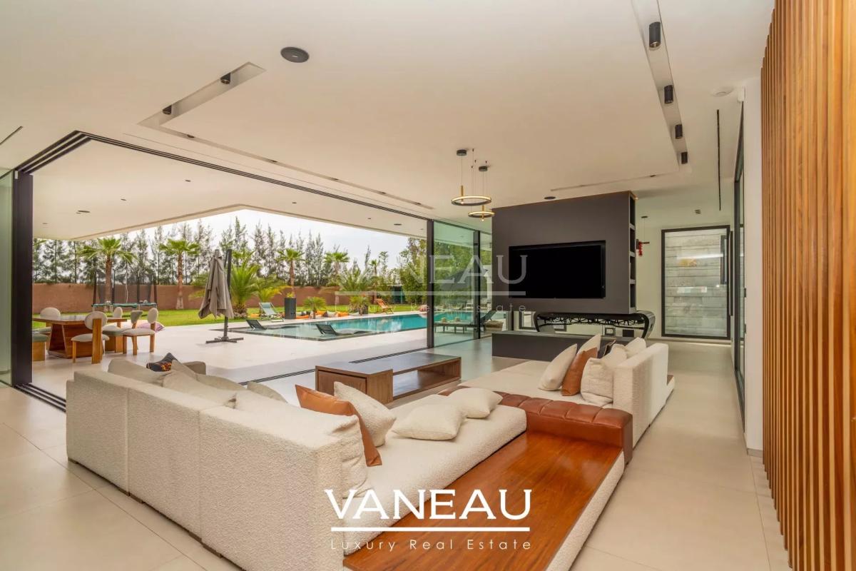 Villa Contemporaine d’Architecte et Domotique Intégrée