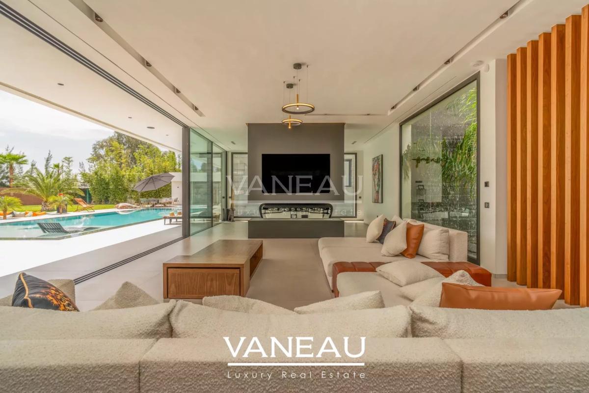 Villa Contemporaine d’Architecte et Domotique Intégrée