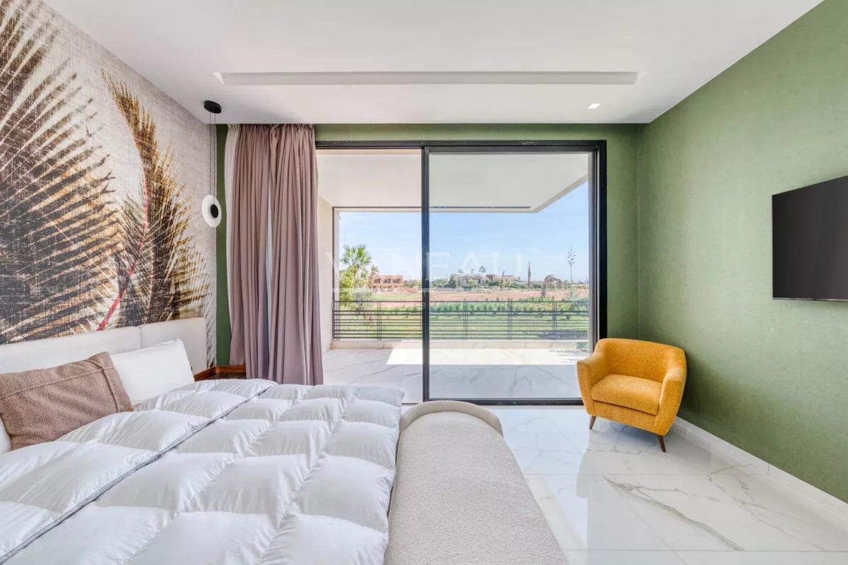 Villa au coeur d'un prestigieux golf