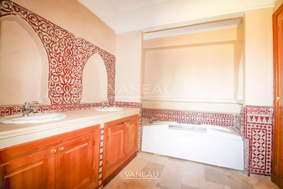 Route de Tahanaout de 1340m²