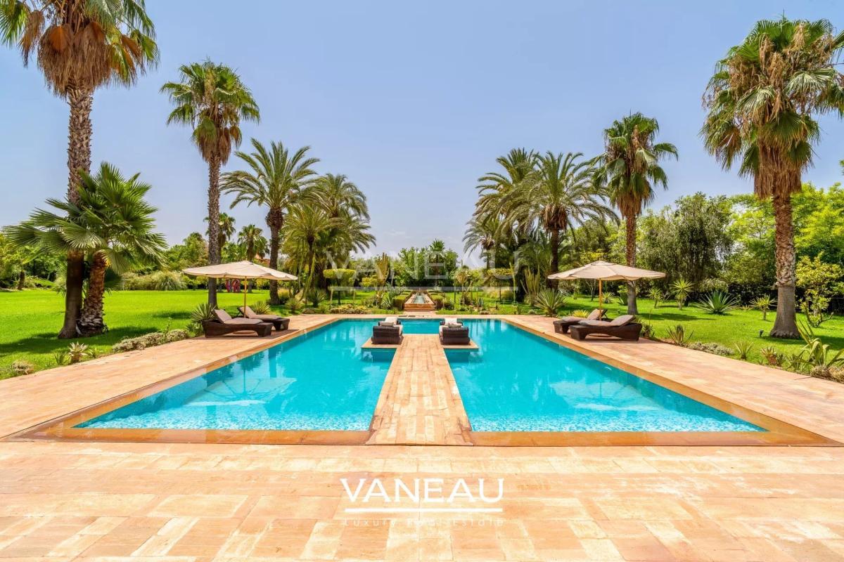 ***Villa au style Baroque vénitien****