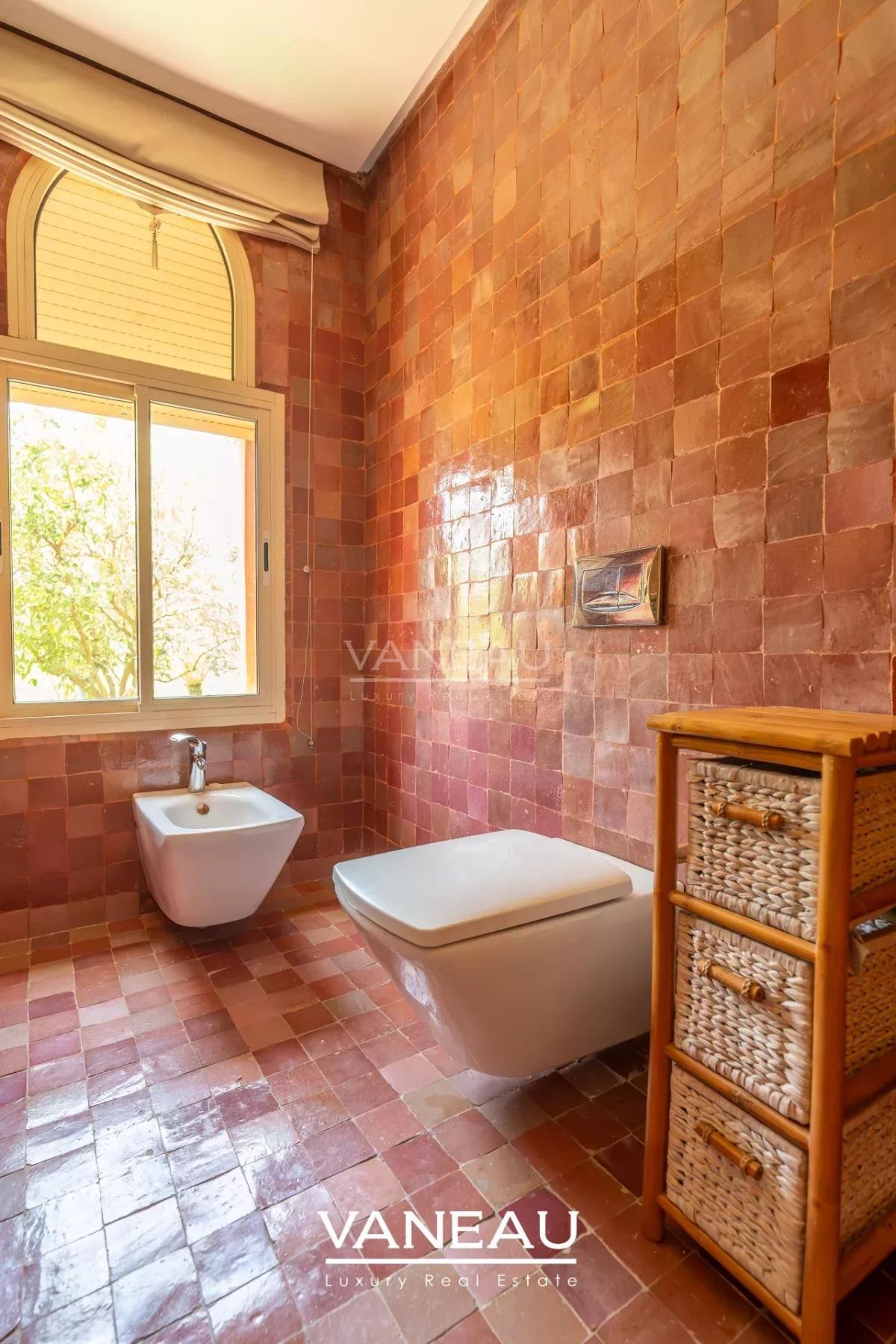 ***Villa au style Baroque vénitien****