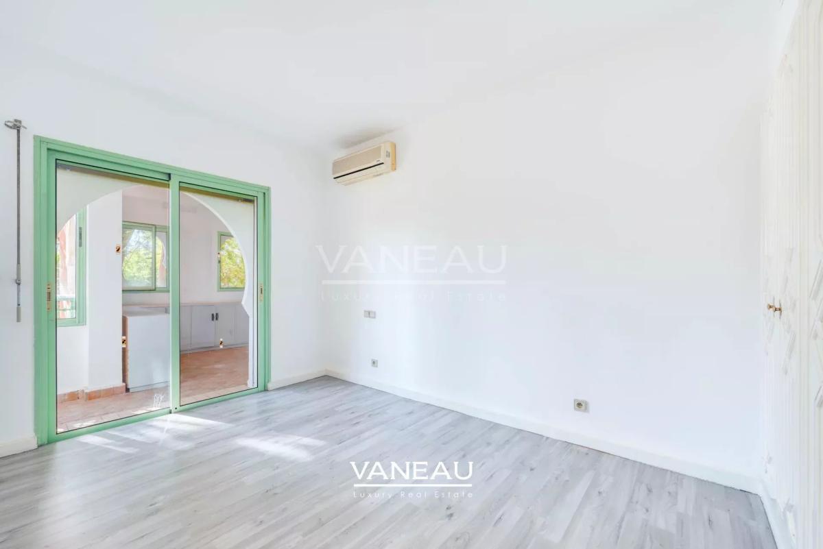 Grand appartement en duplex de trois chambres à la Palmeraie