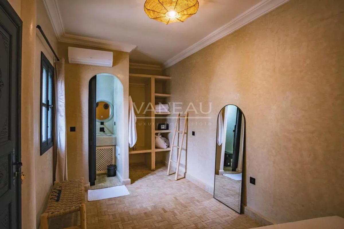 Riad trois chambres avec bassin et vue Koutoubia
