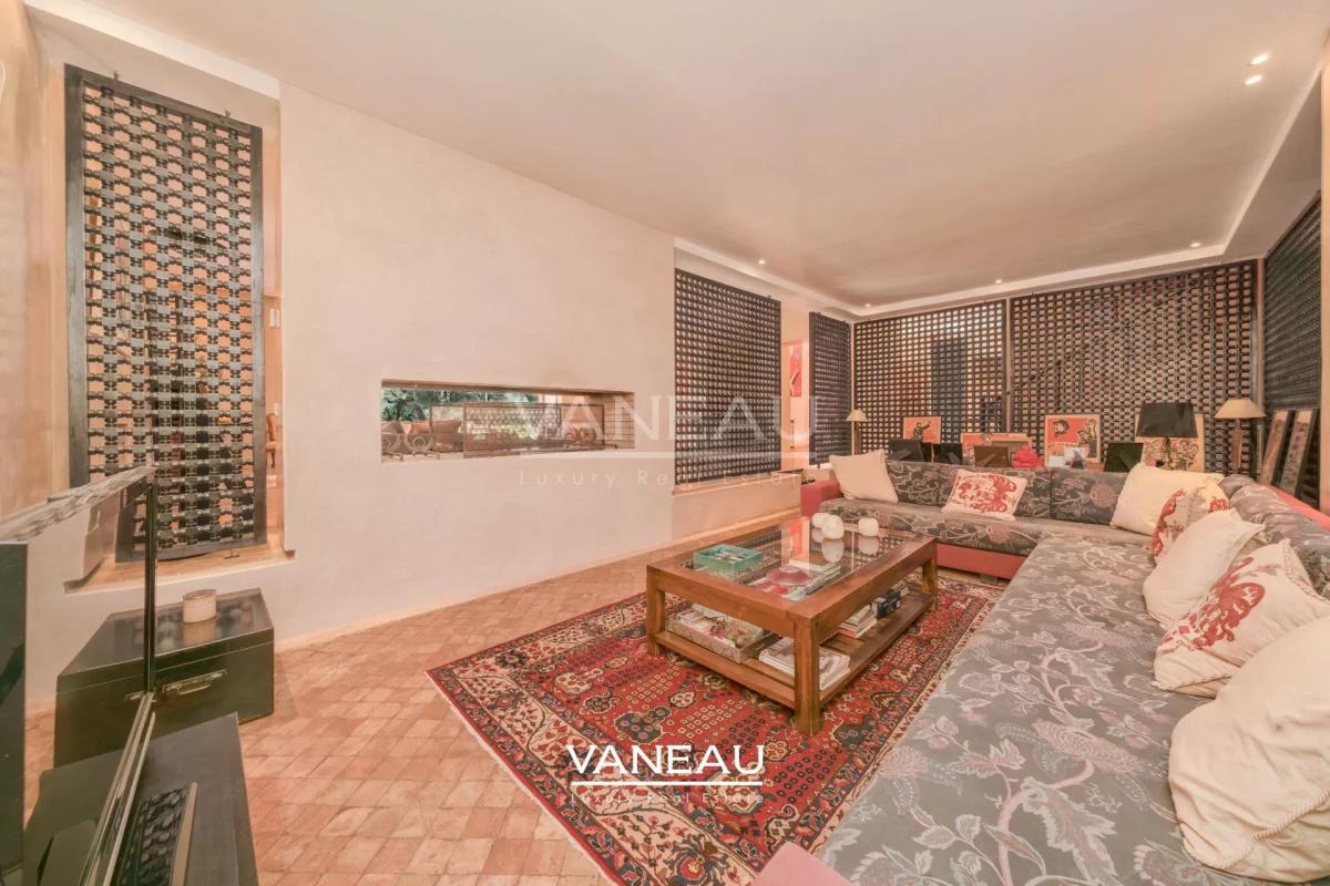 Propriété à vendre route de Fes avec VNA