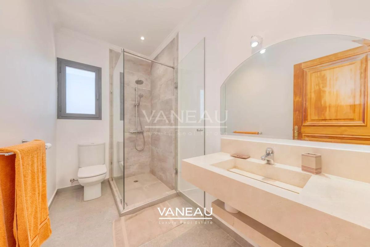 Villa Contemporaine à Vendre amelkis 1